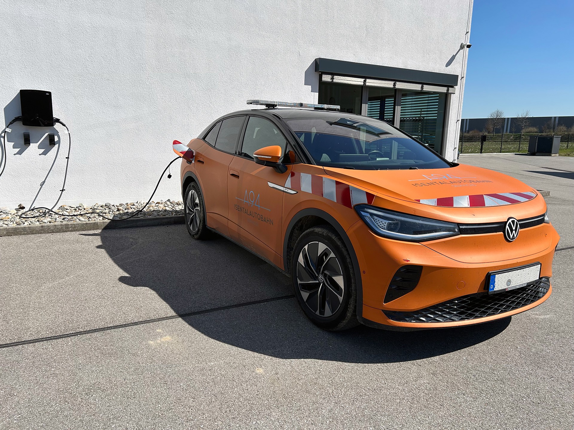 ABEL ReTec Referenz Isental Autobahn Ladestation f e Furhpark 5239