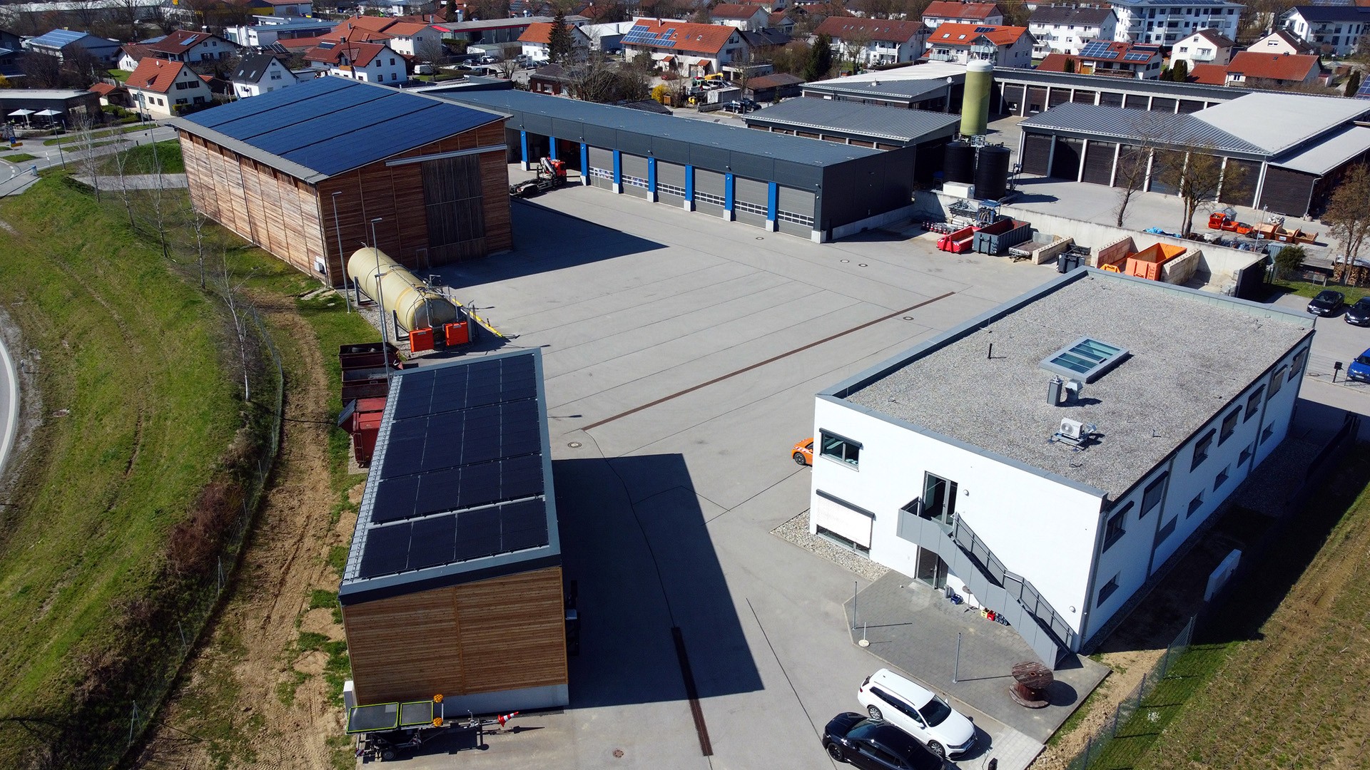 ABEL ReTec Referenz Isental Autobahn PV Anlage Betriebshof 803