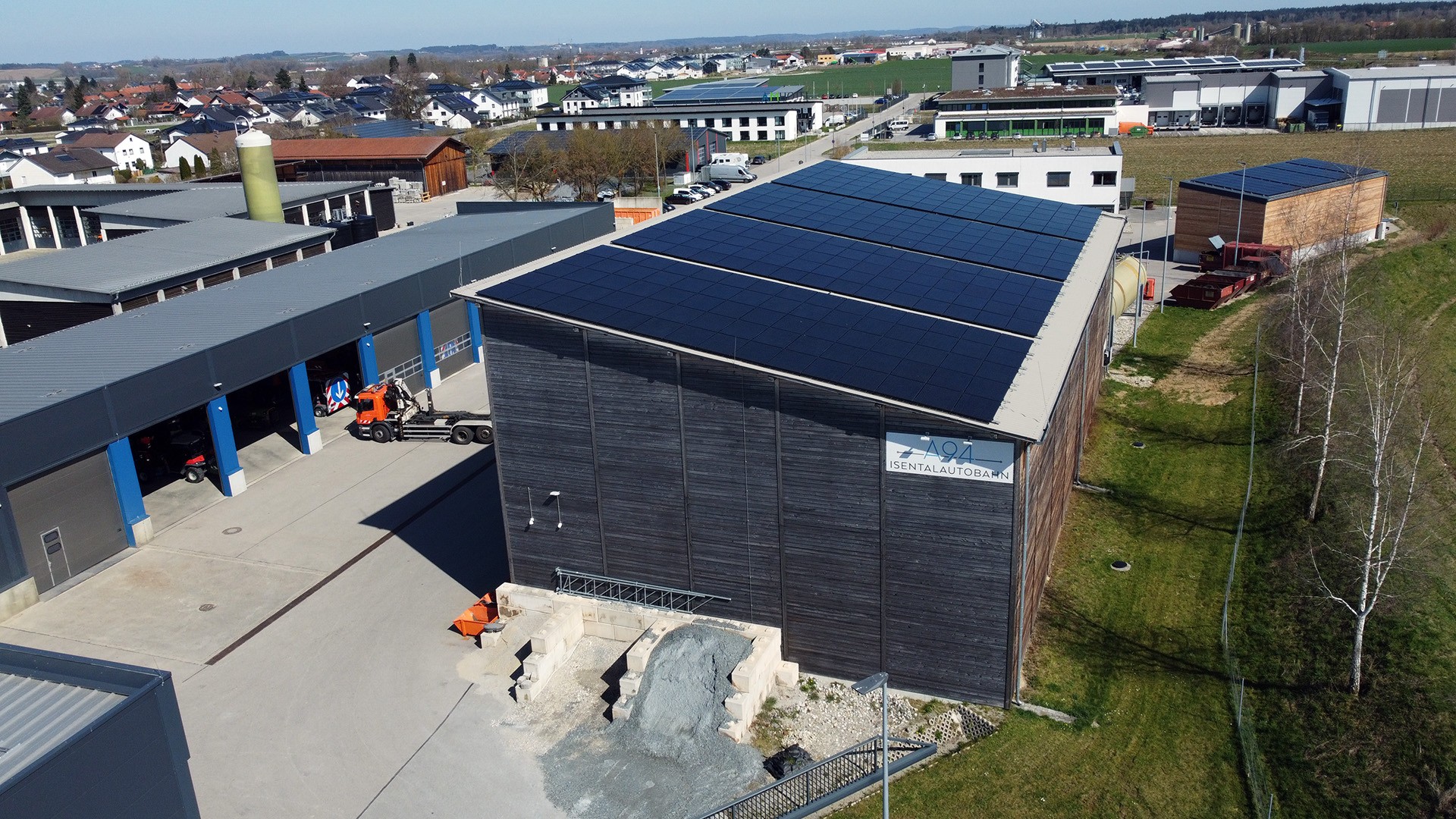 ABEL ReTec Referenz Isental Autobahn PV Anlage Salzlager 759