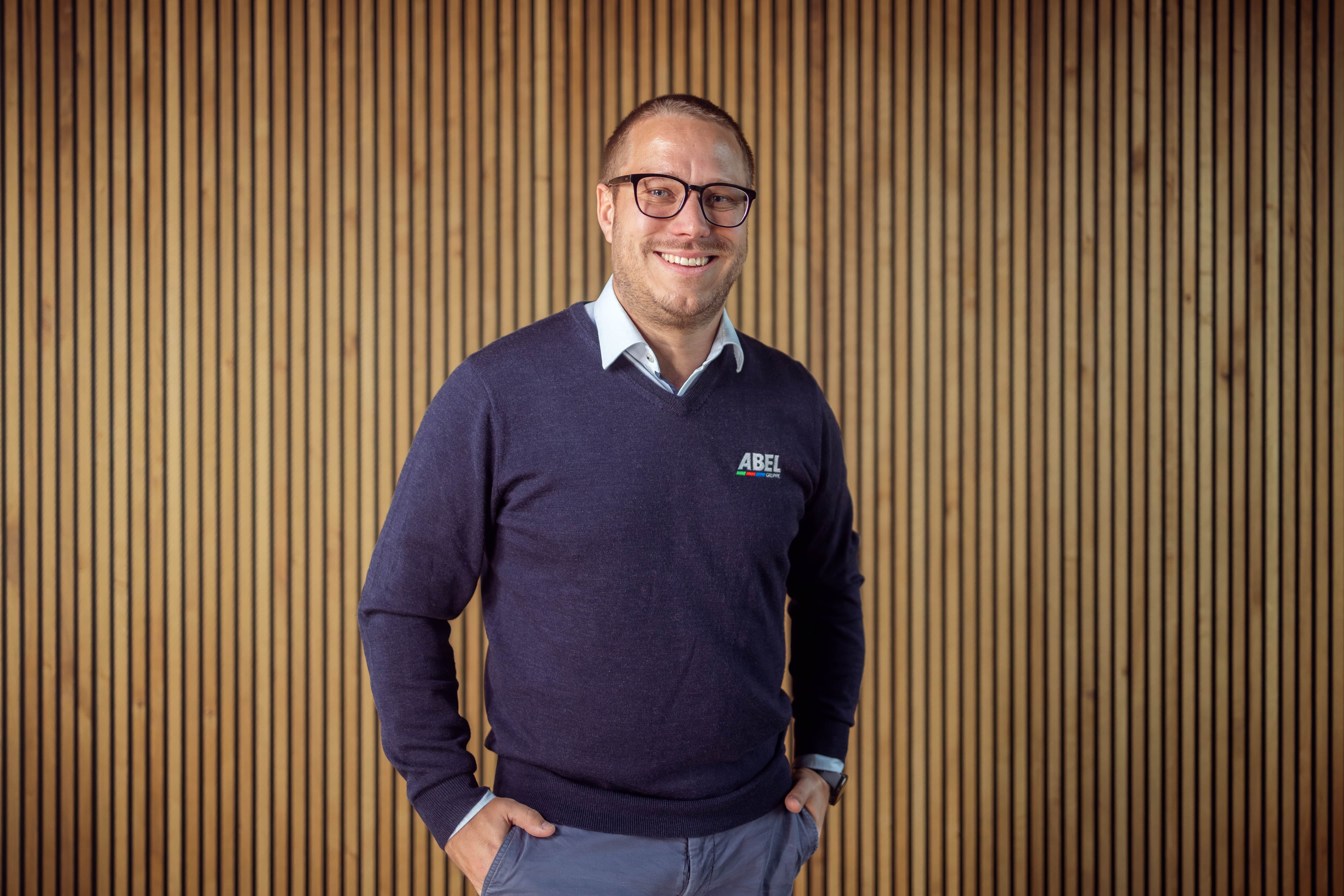 Daniel Moser Vertrieb Gewerbe u Freiflächenanlagen ABEL ReTec